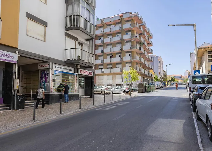 Urban Elegance Διαμέρισμα Αλμάδα